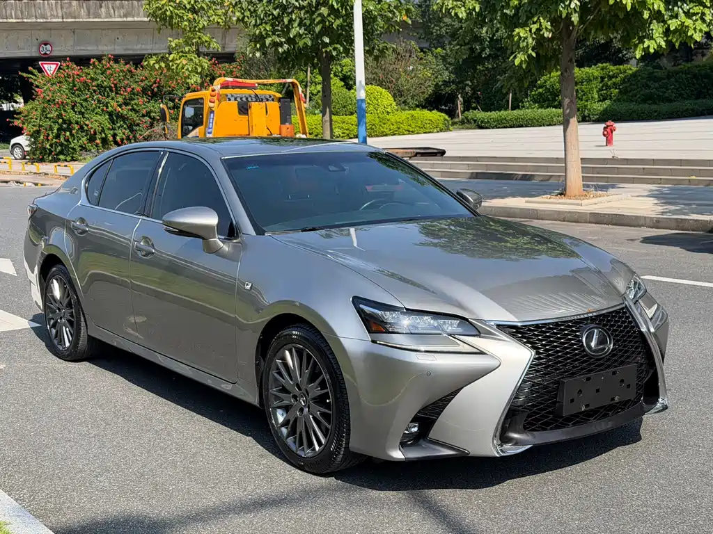 Lexus GS — миниатюра 3
