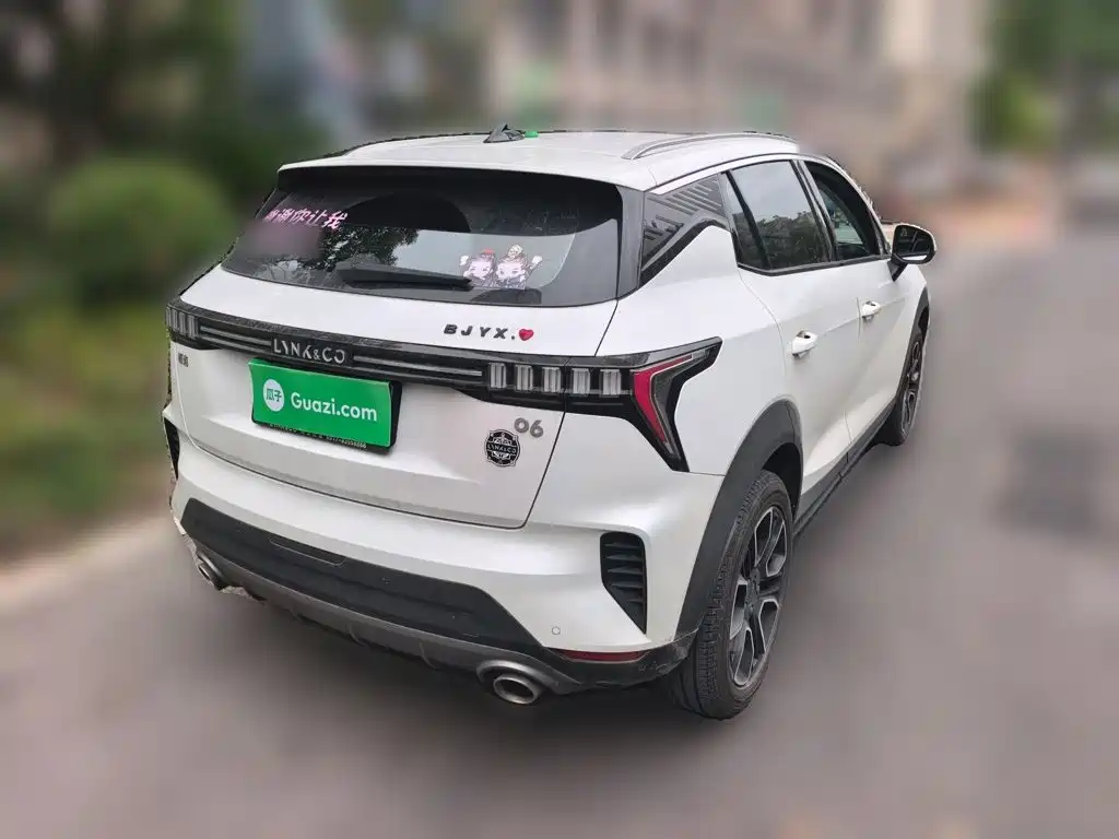 Lynk & Co 06 — миниатюра 4