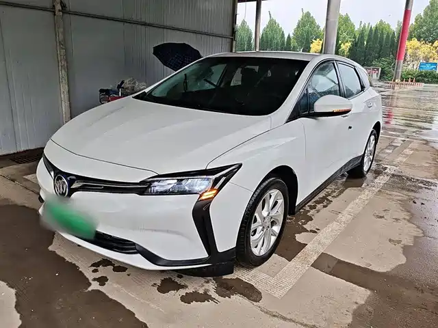 BUICK SLIGHTLY BLUE 6 2024