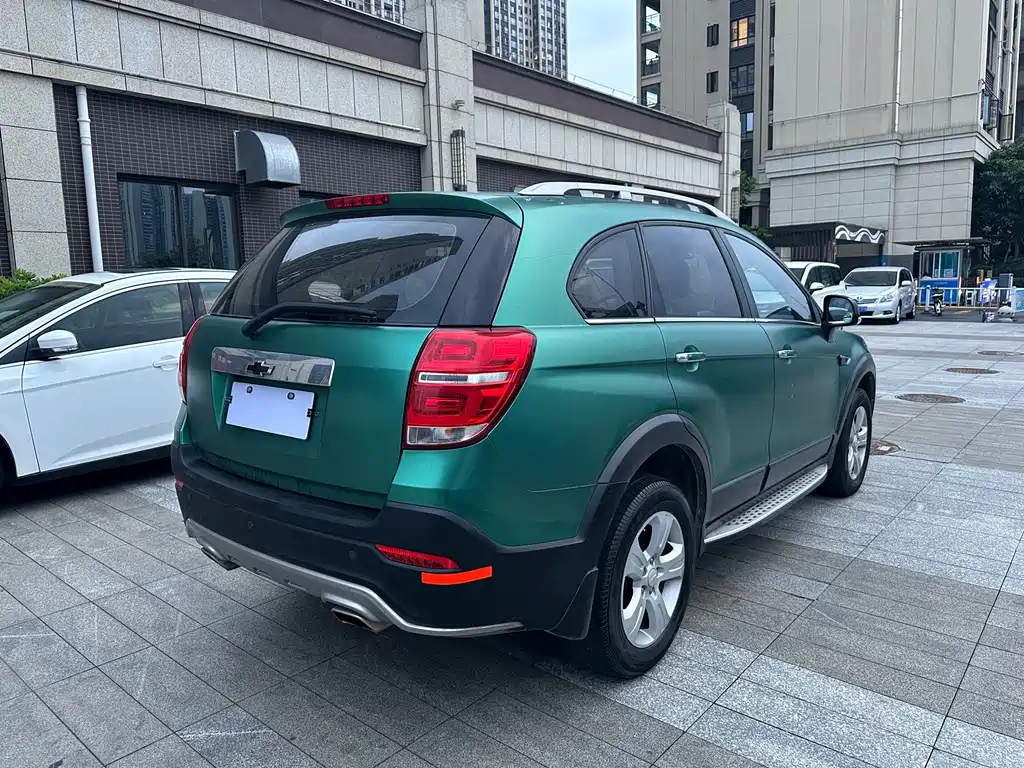 Chevrolet Captiva — миниатюра 9