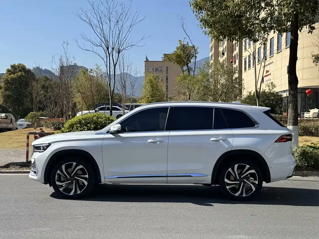 GEELY AUTOMOBILE XINGYUE L