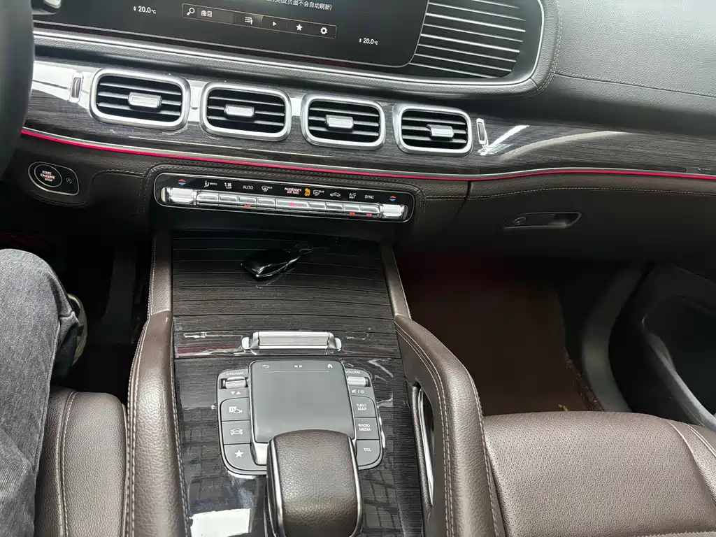 Mercedes-Benz GLS — миниатюра 15