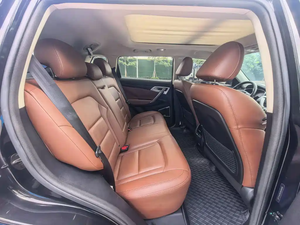 Geely Boyue — миниатюра 7