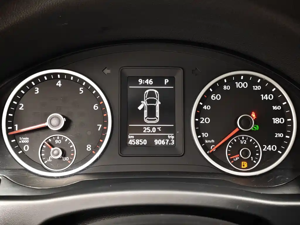Volkswagen Tiguan — миниатюра 15