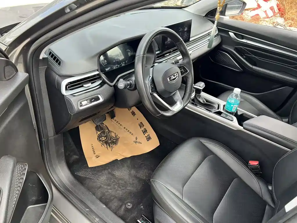 Geely Emgrand — миниатюра 8