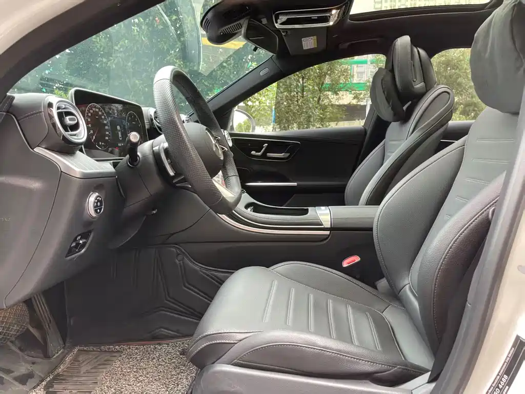 Mercedes-Benz C-Class — миниатюра 9