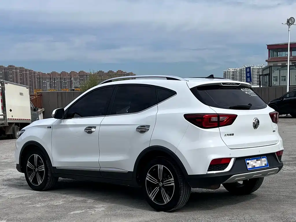 MG ZS — миниатюра 6