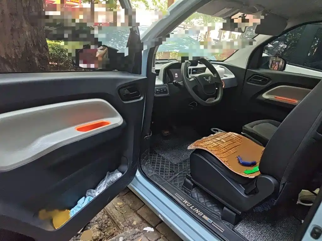 Wuling MINIEV — миниатюра 14