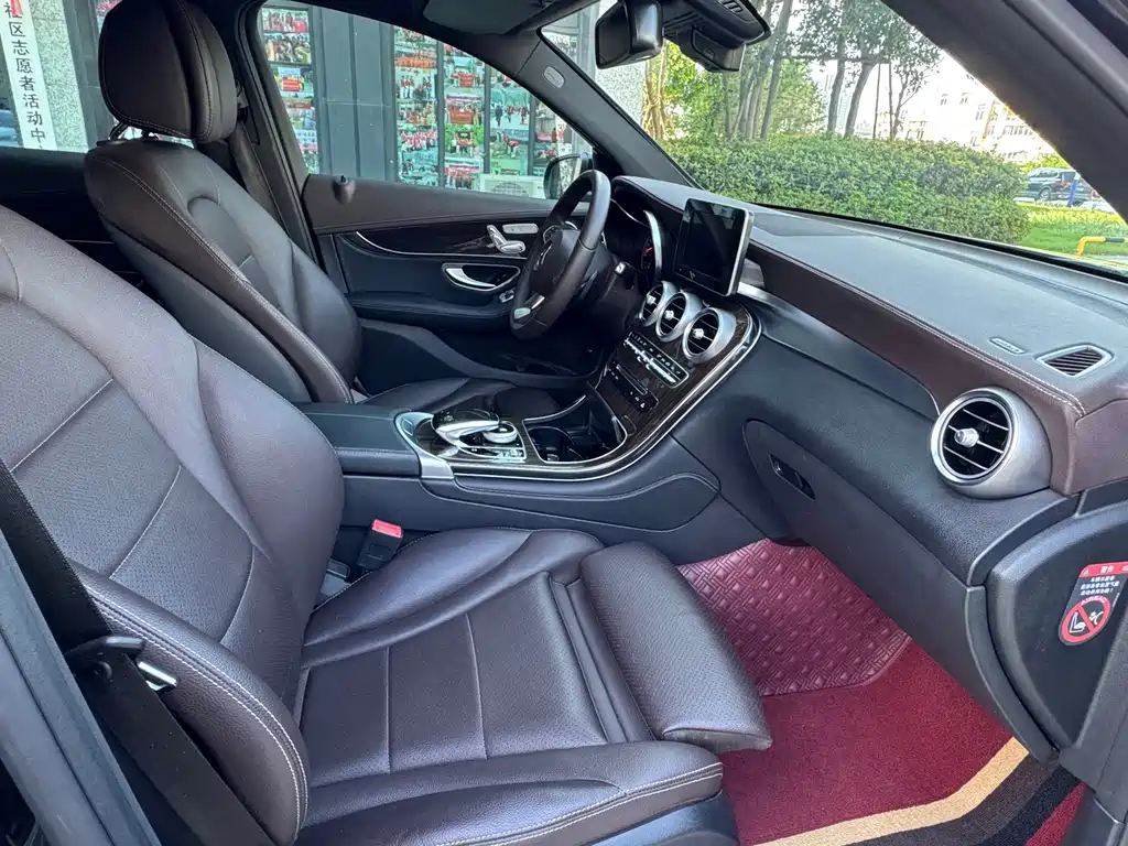 Mercedes-Benz GLC — миниатюра 9