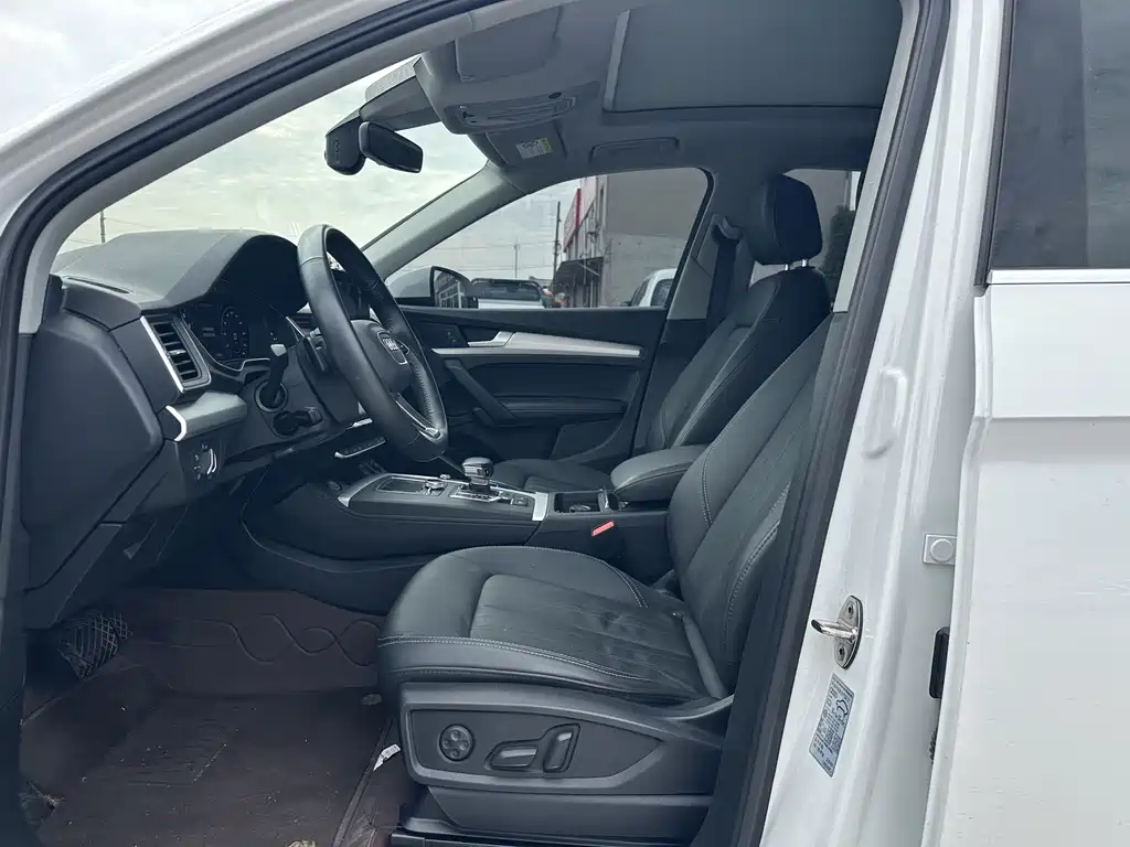 Audi Q5L — миниатюра 3
