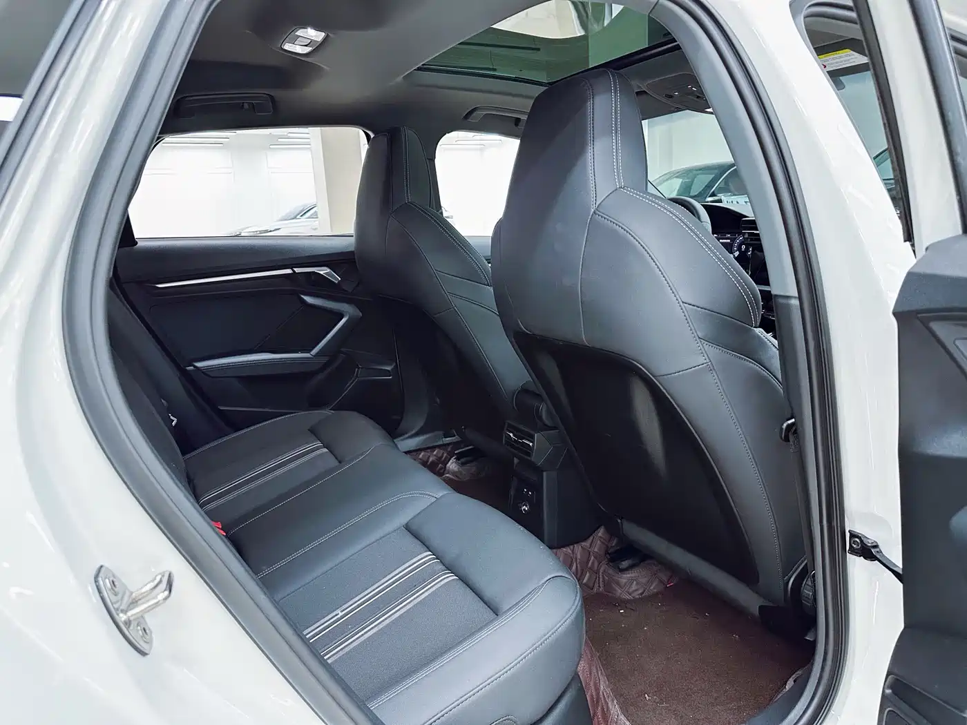Audi A3 id 4617114 из Китая 10