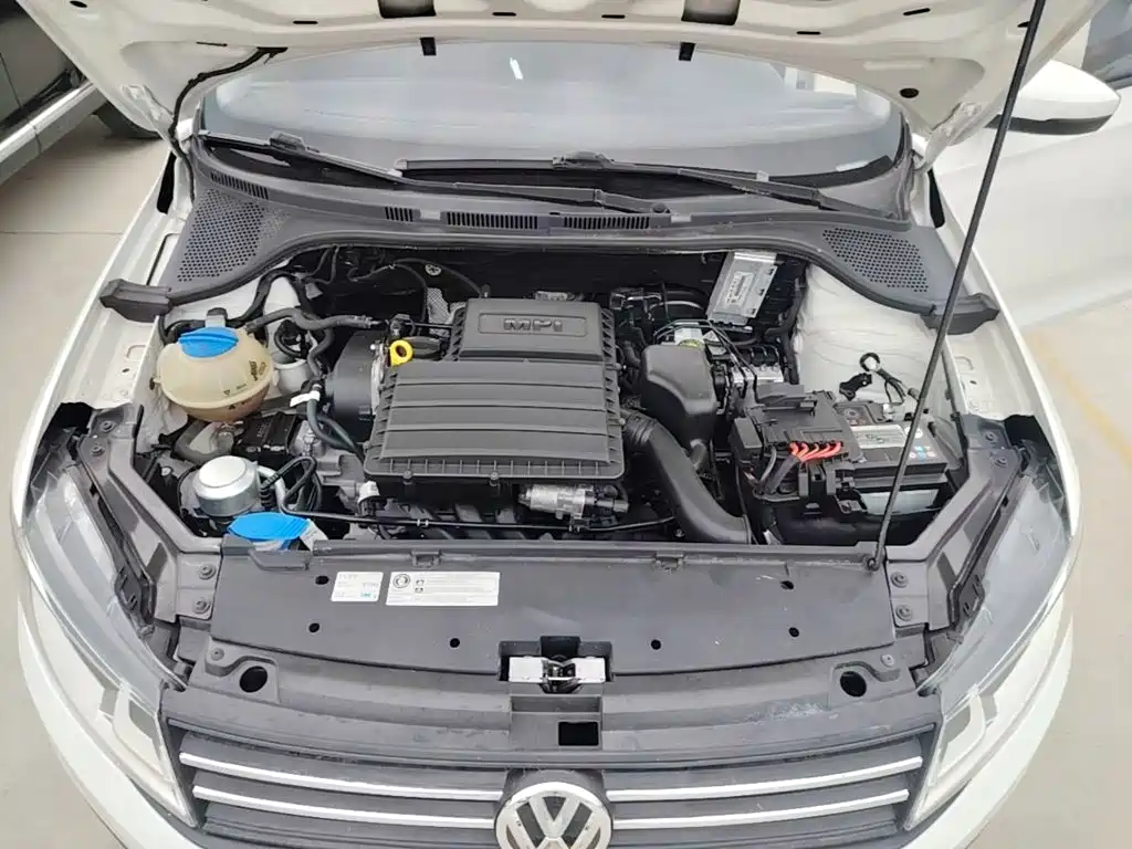 Volkswagen Santana — миниатюра 20