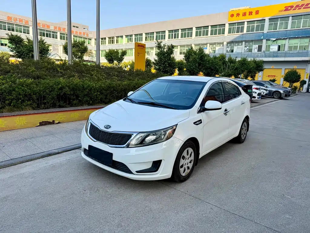 Kia K2 2013