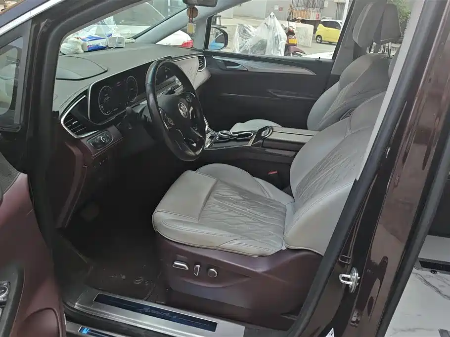 Buick GL8 2022 Avenir мест