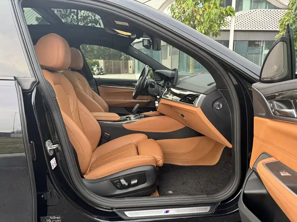 BMW 6 Series GT — миниатюра 15