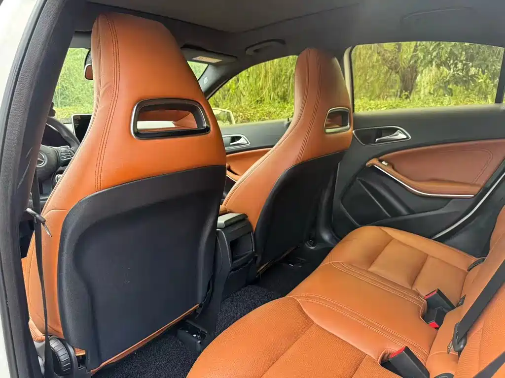 Mercedes-Benz A-Class (Import) — миниатюра 7