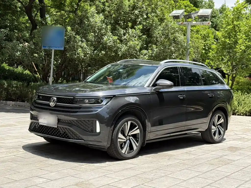 Volkswagen Tavendor 2023 380TSI 4WD R-Line Patrol Tour Edition