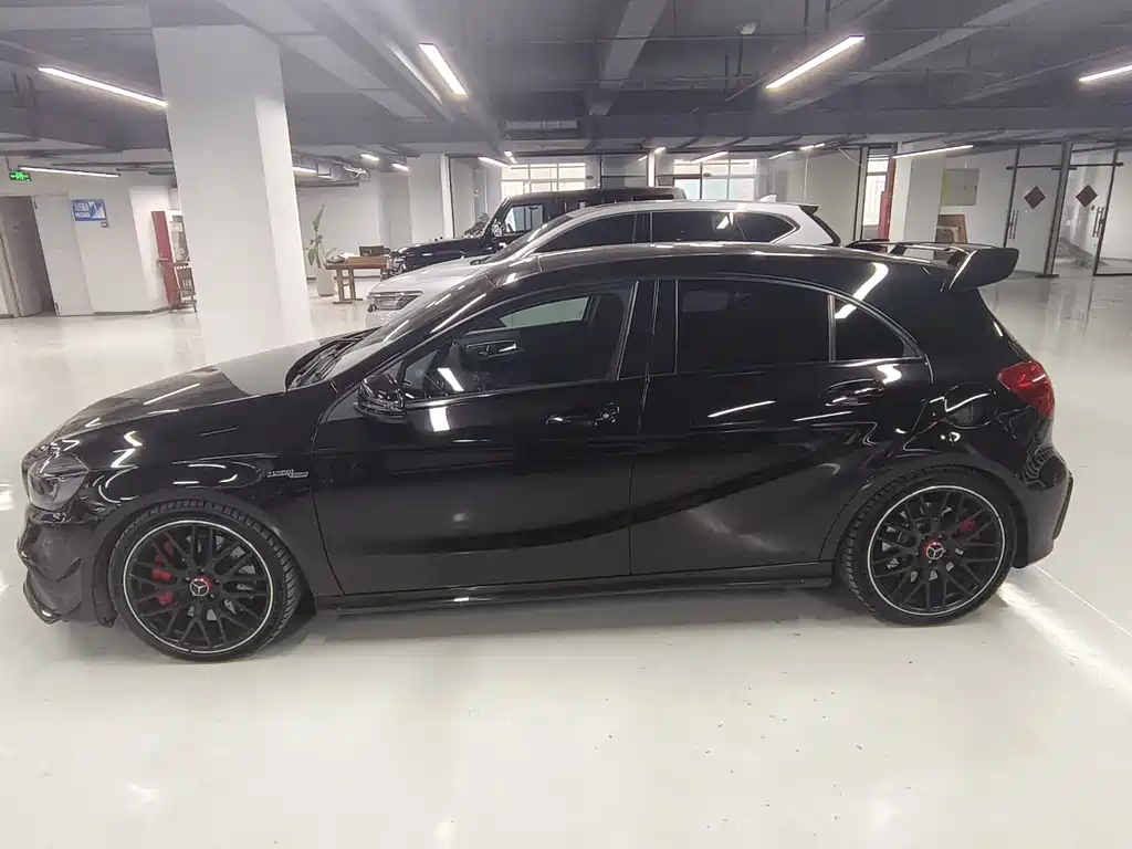 MERCEDES-BENZ A CLASS AMG