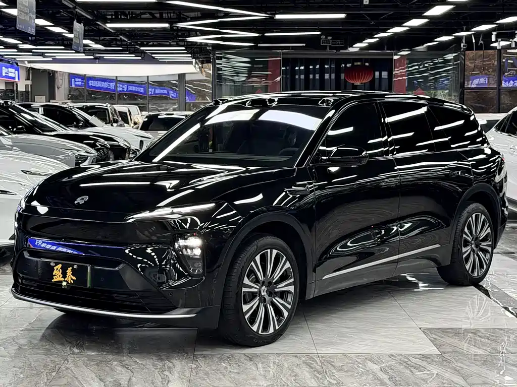 NIO ES8