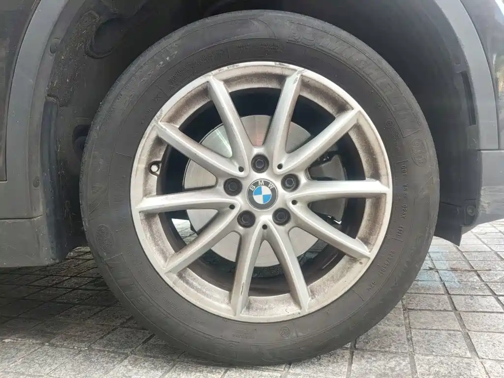 BMW X1 — миниатюра 8