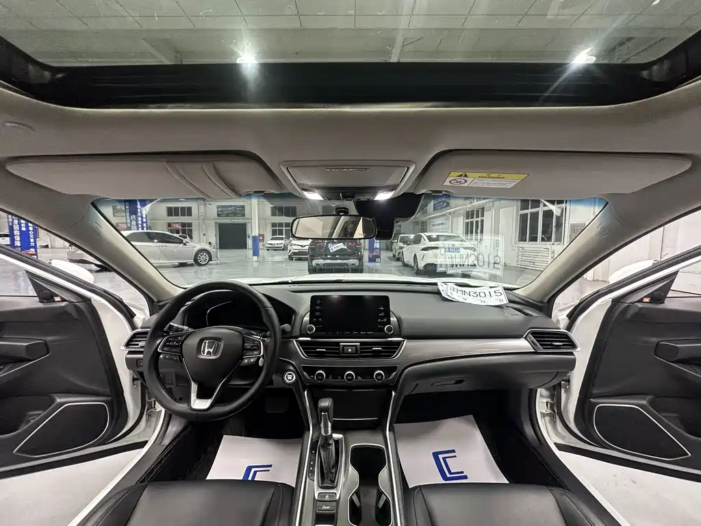 Honda Accord — миниатюра 10