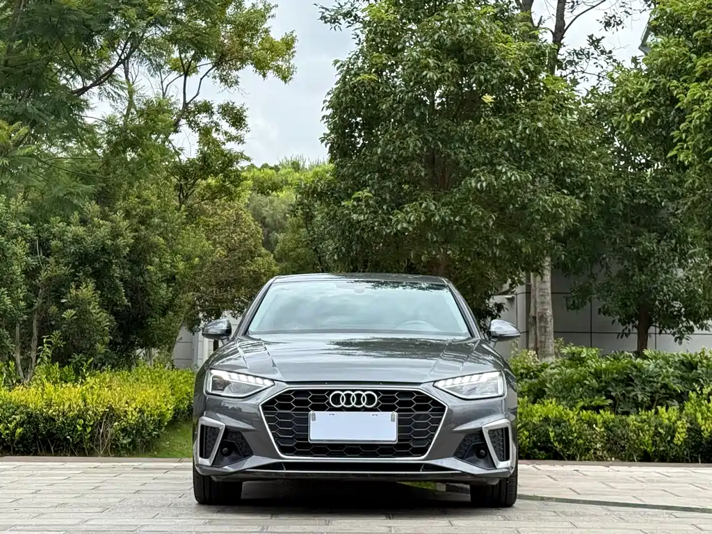 AUDI  A4L