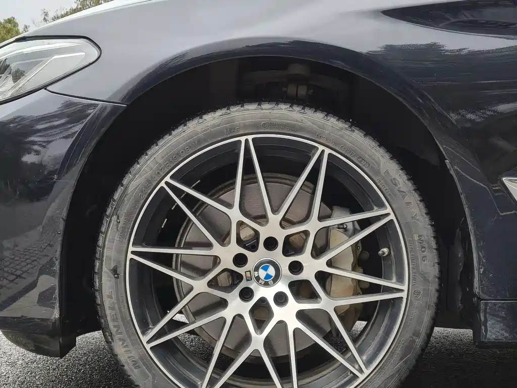 BMW 5 Series 5 2023 530Li Lead M Sport