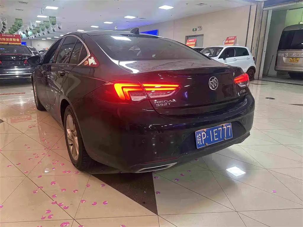 Buick Regal — миниатюра 4