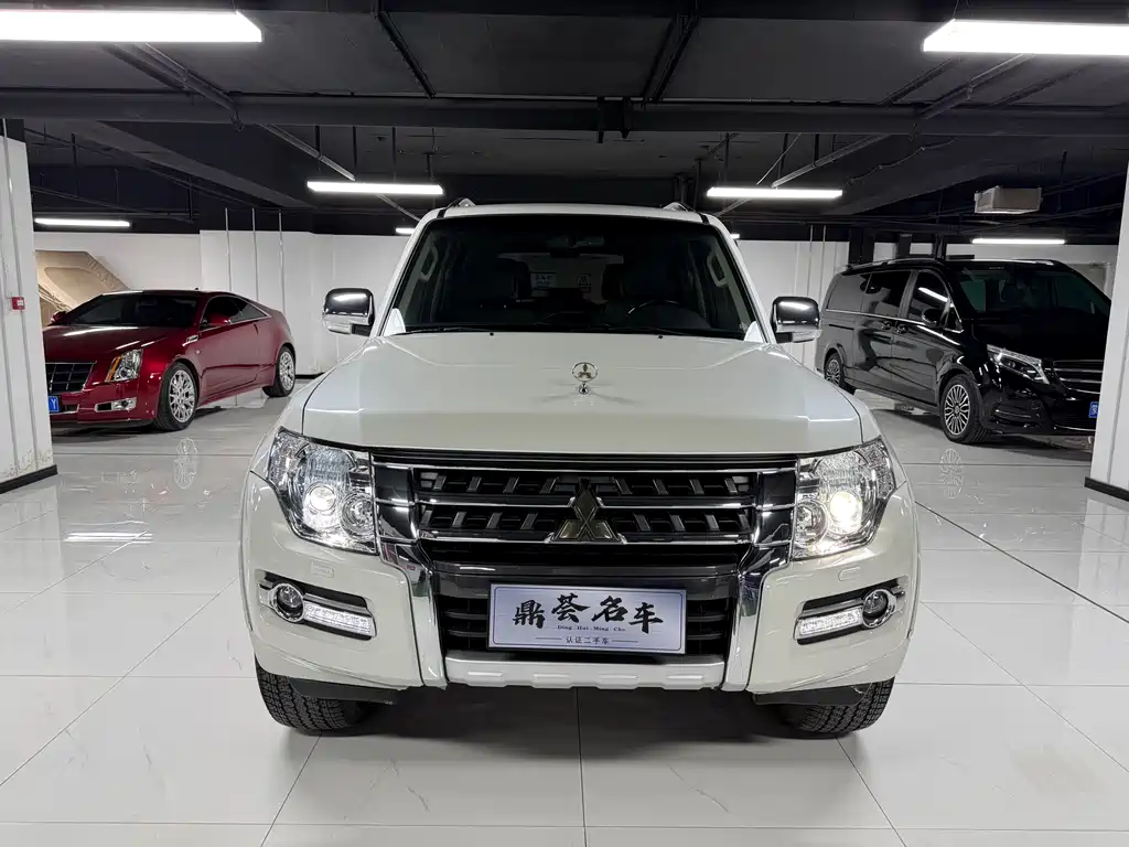 Mitsubishi V97 2020 3.8L
