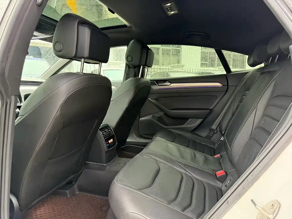 Volkswagen FAW - Passat CC CC 2020 330TSI VI
