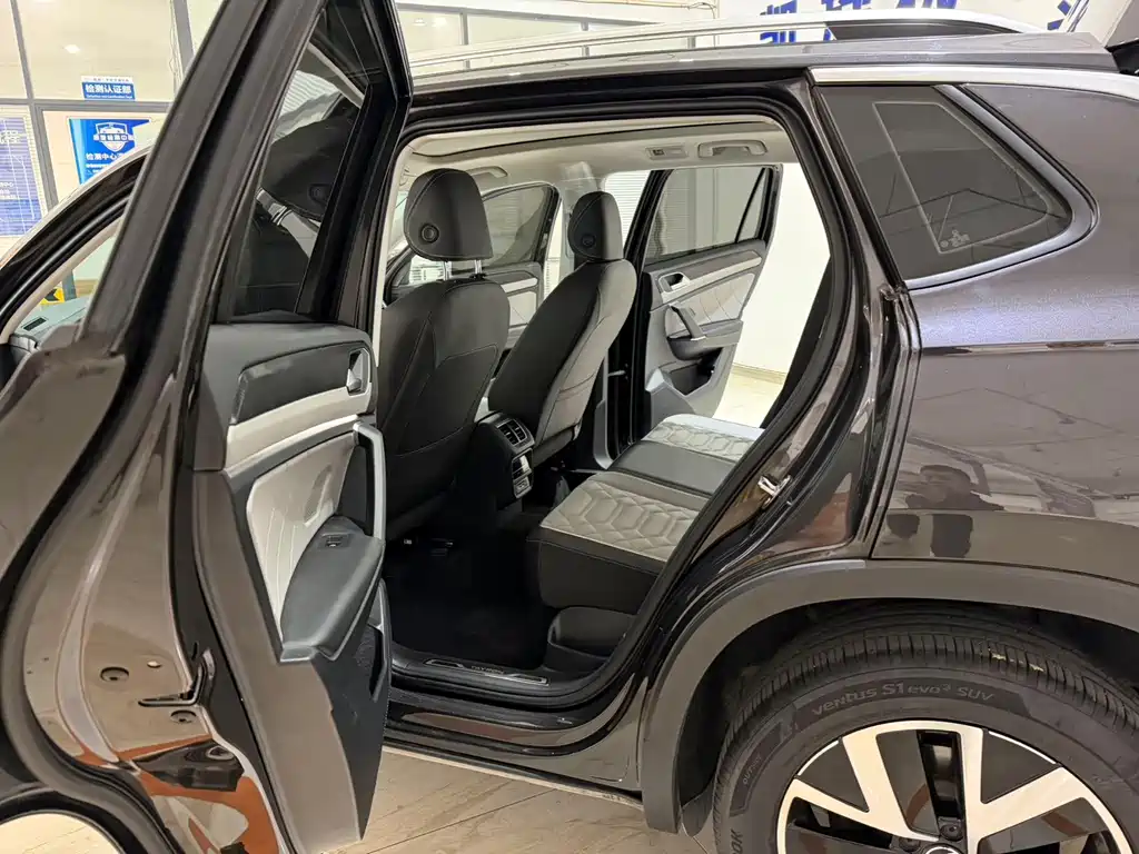 Volkswagen Tayron — миниатюра 9