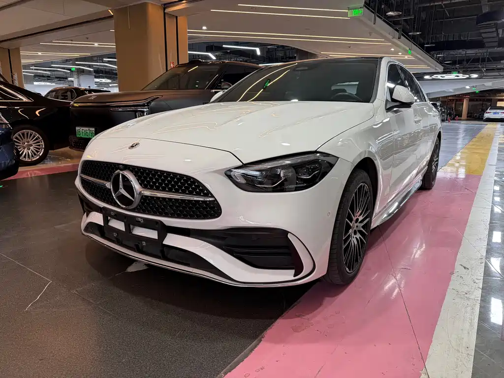 Mercedes-Benz C-Class 2023