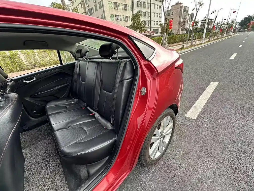 Chery Arrizo 5 — миниатюра 3