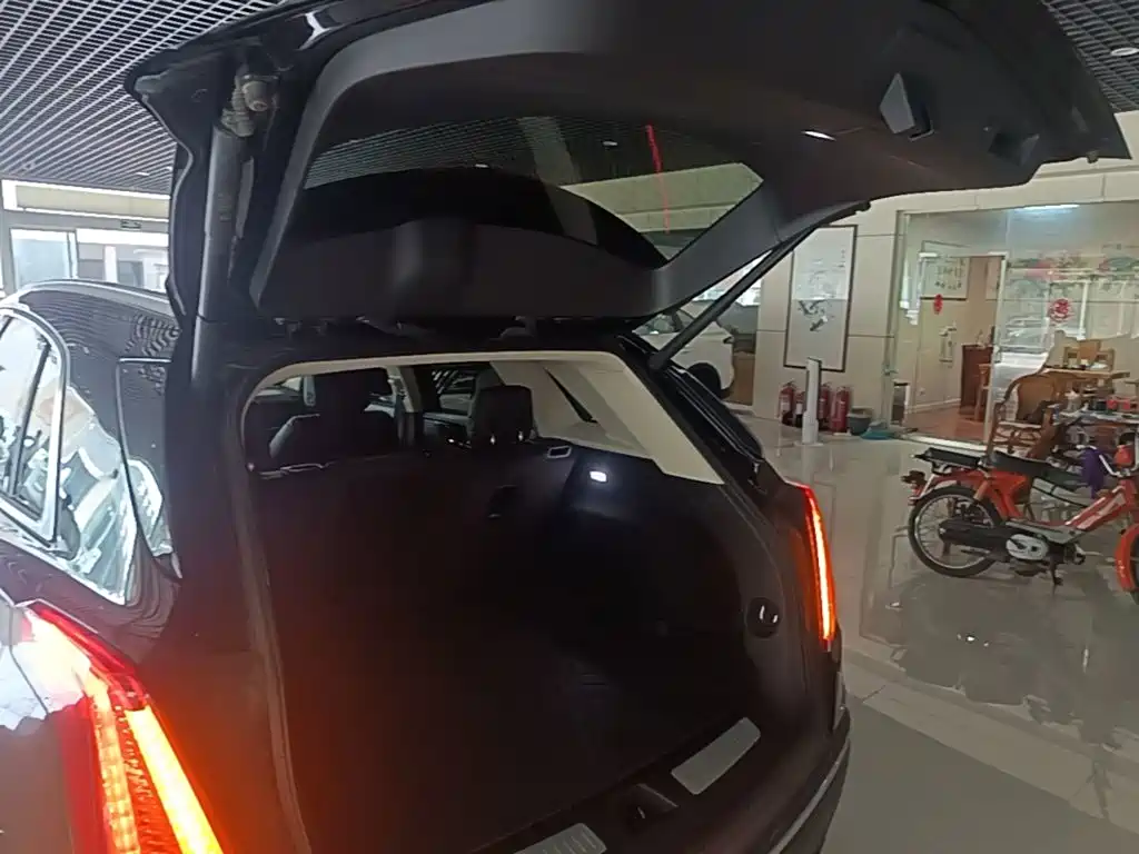Cadillac XT5 — миниатюра 19