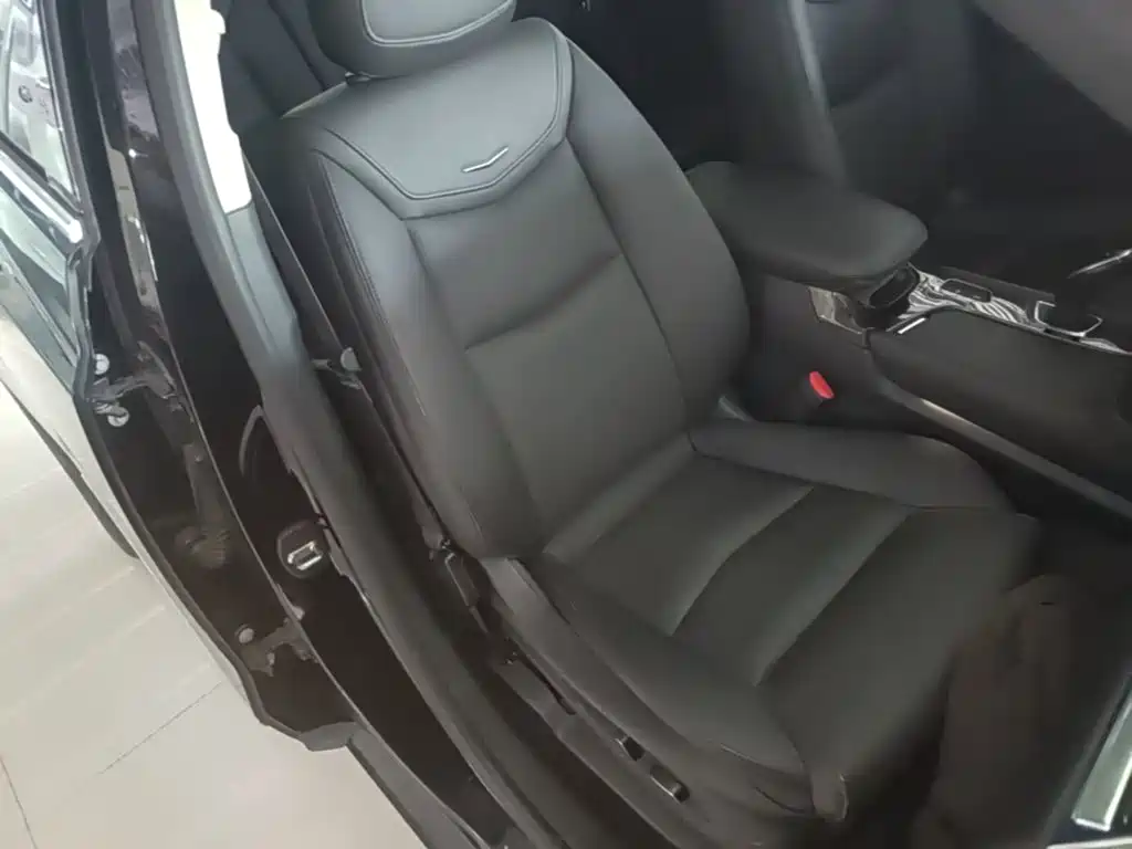 Cadillac XT5 — миниатюра 25