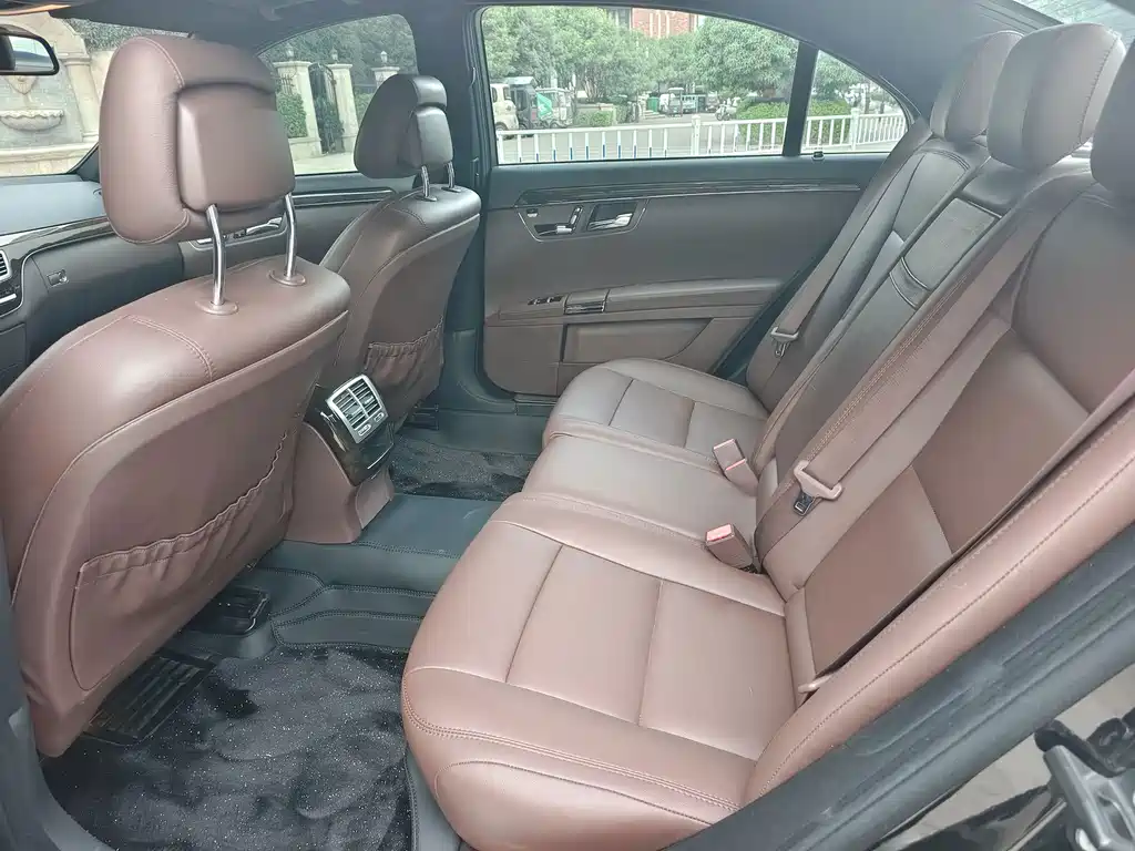Mercedes-Benz S-Class — миниатюра 5