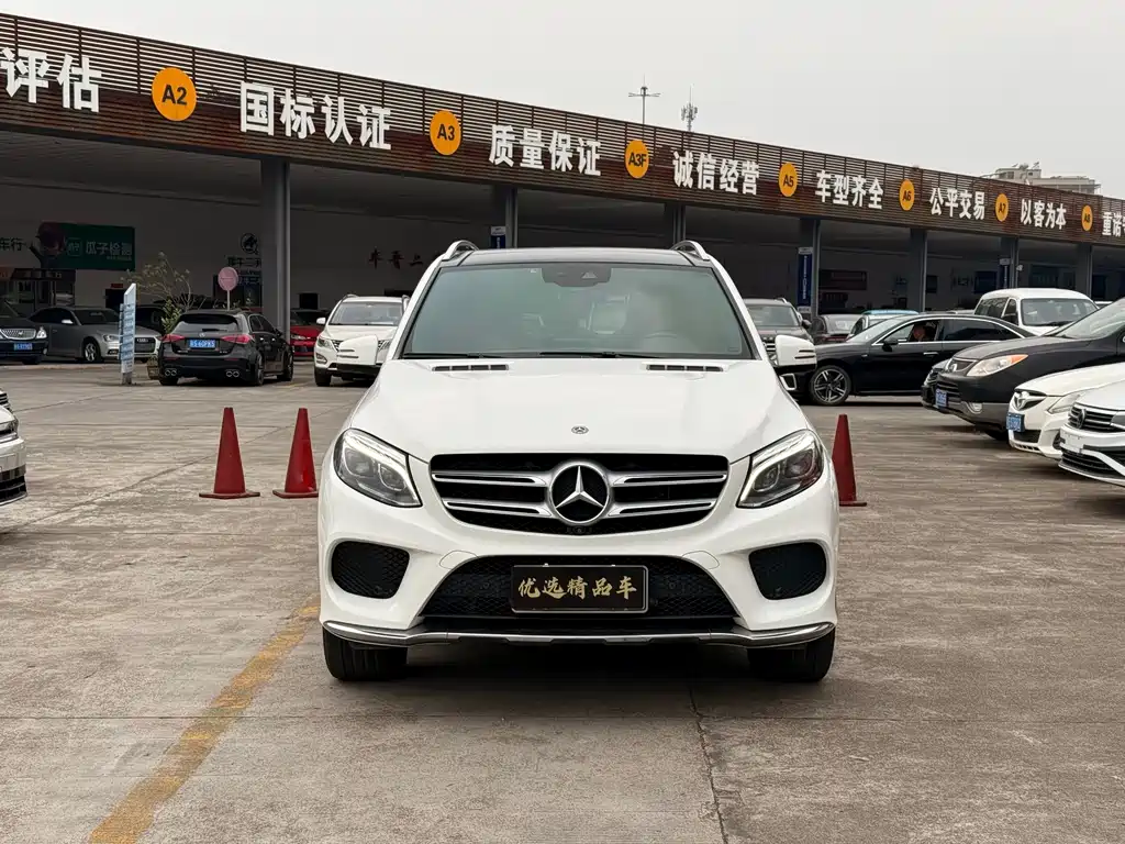 MERCEDES-BENZ GLE