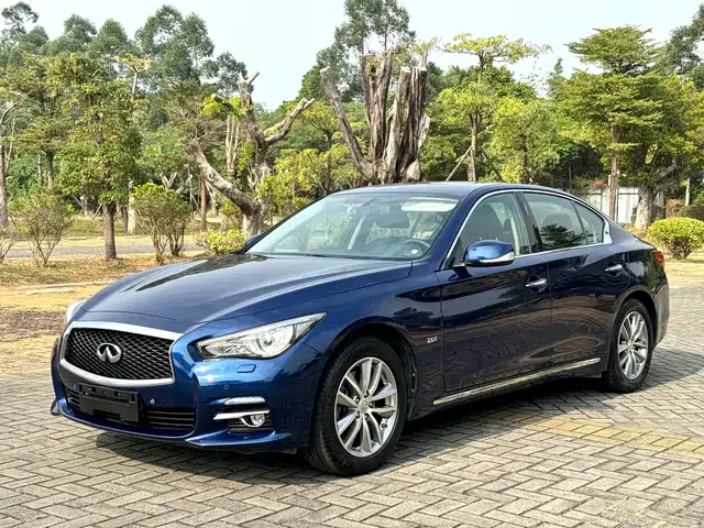 INFINITI Q50L 2017
