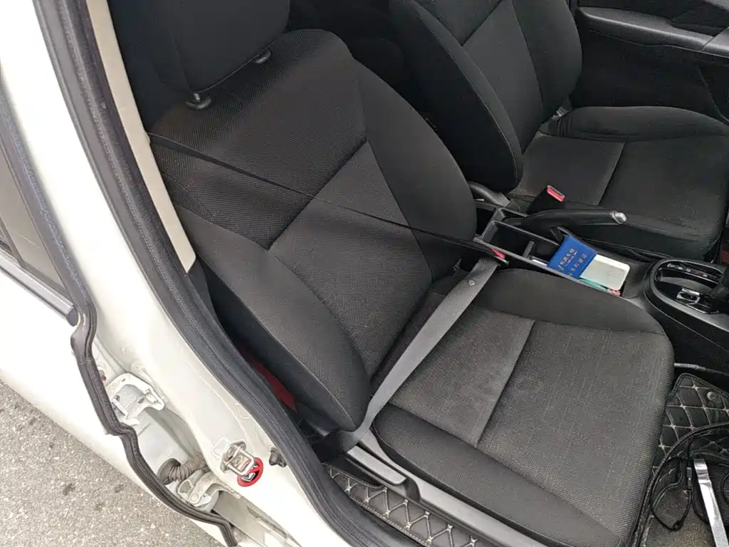 Honda Fit — миниатюра 25