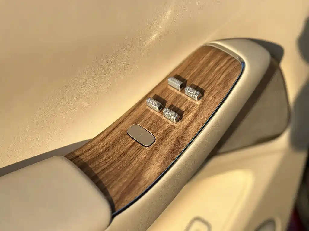 AITO AITO M7 — миниатюра 5