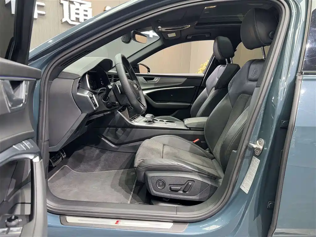 Audi A6 2021 Avant 45 TFSI