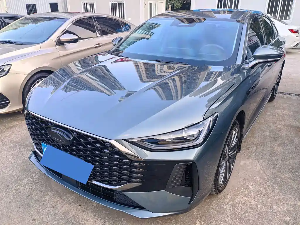 Chery Arrizo 8 PRO