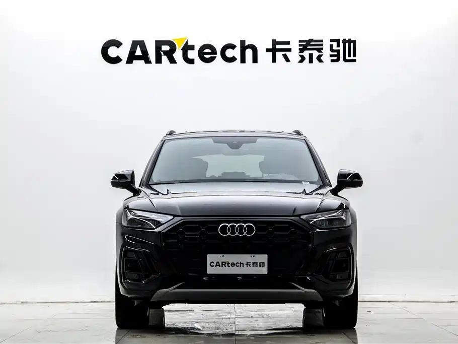Audi Q5L 2025 45 40 TFSI Luxury