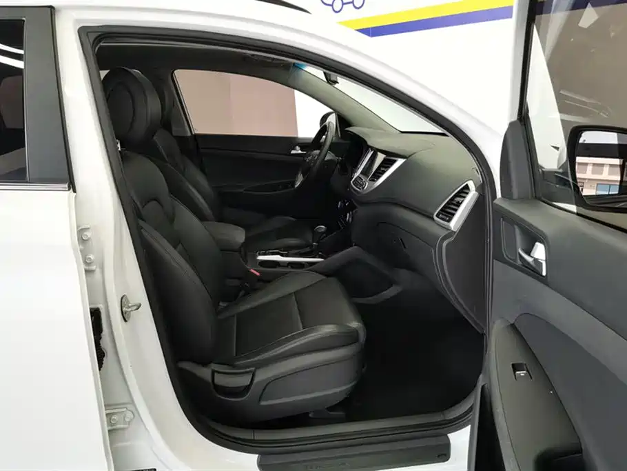 Hyundai Tucson 2018 1.6T DCT 15