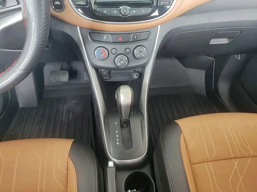 Chevrolet Trax — миниатюра 14