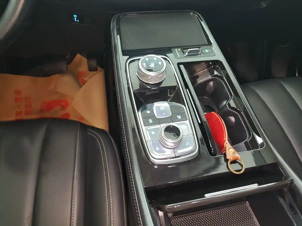 Ford Equator — миниатюра 14