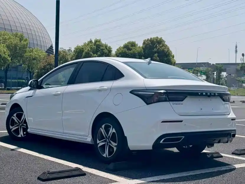 Chery Arrizo 5 PLUS — миниатюра 7