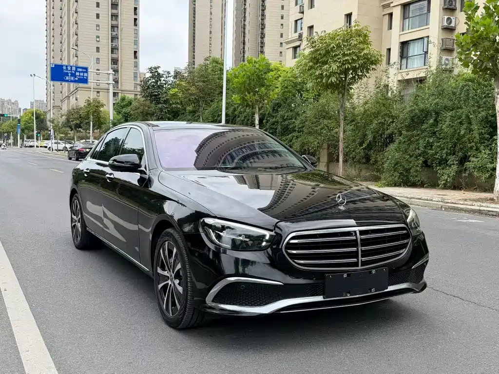 Mercedes-Benz E-Class New Energy — миниатюра 3