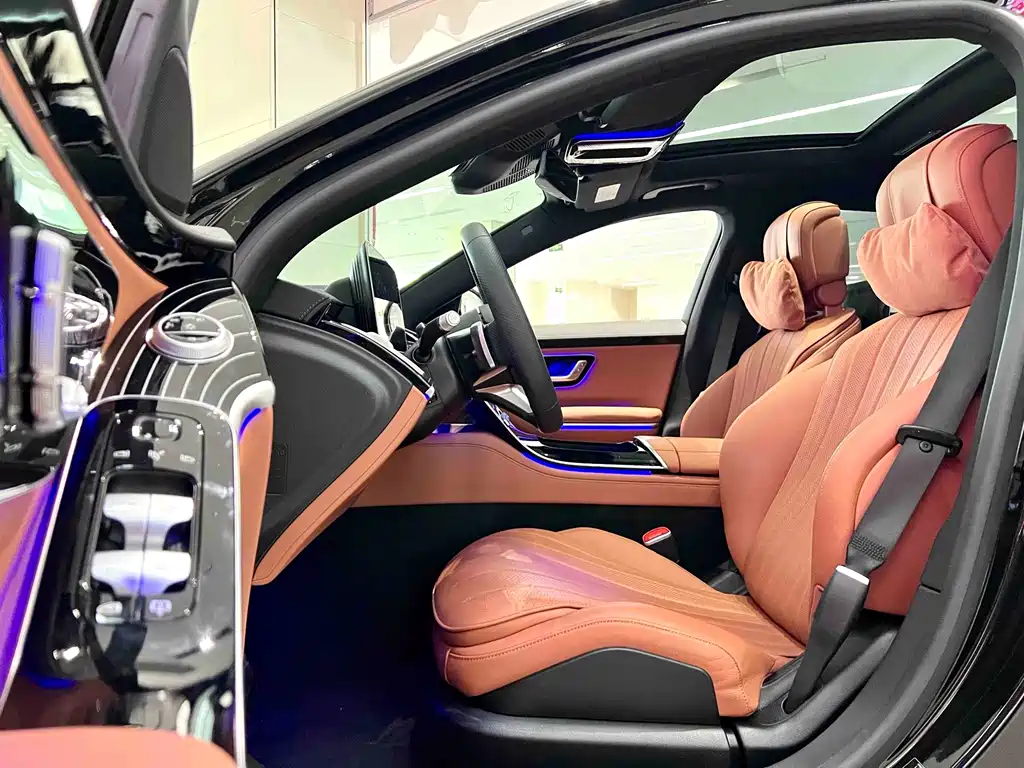 Mercedes-Benz S-Class — миниатюра 7