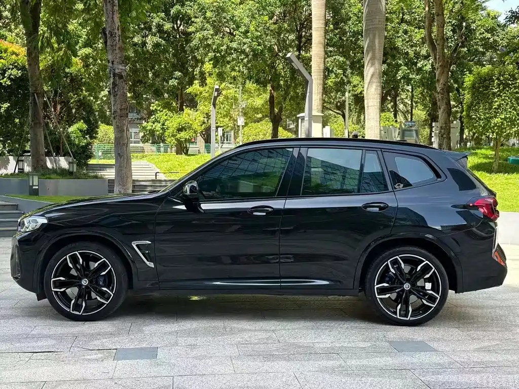 BMW X3 M40I